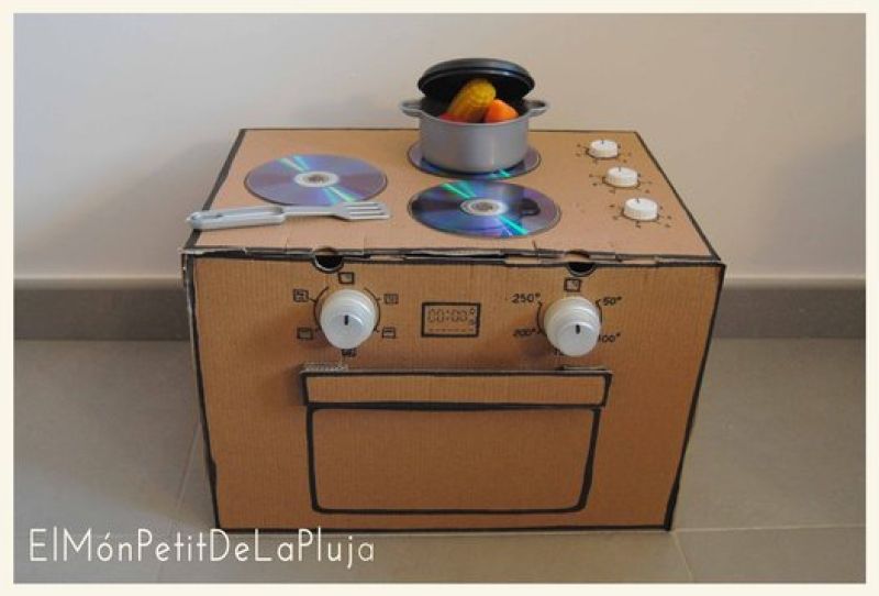 cocinita de carton.jpg
